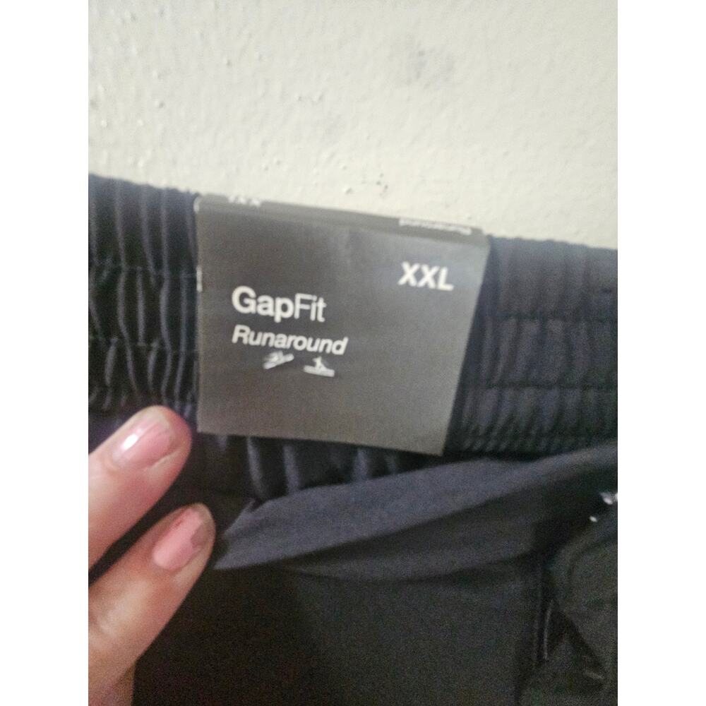 NWT GapFit Runaround Black High Rise 4-Way Stretch Pants Women’s XXL - Picture 3 of 7